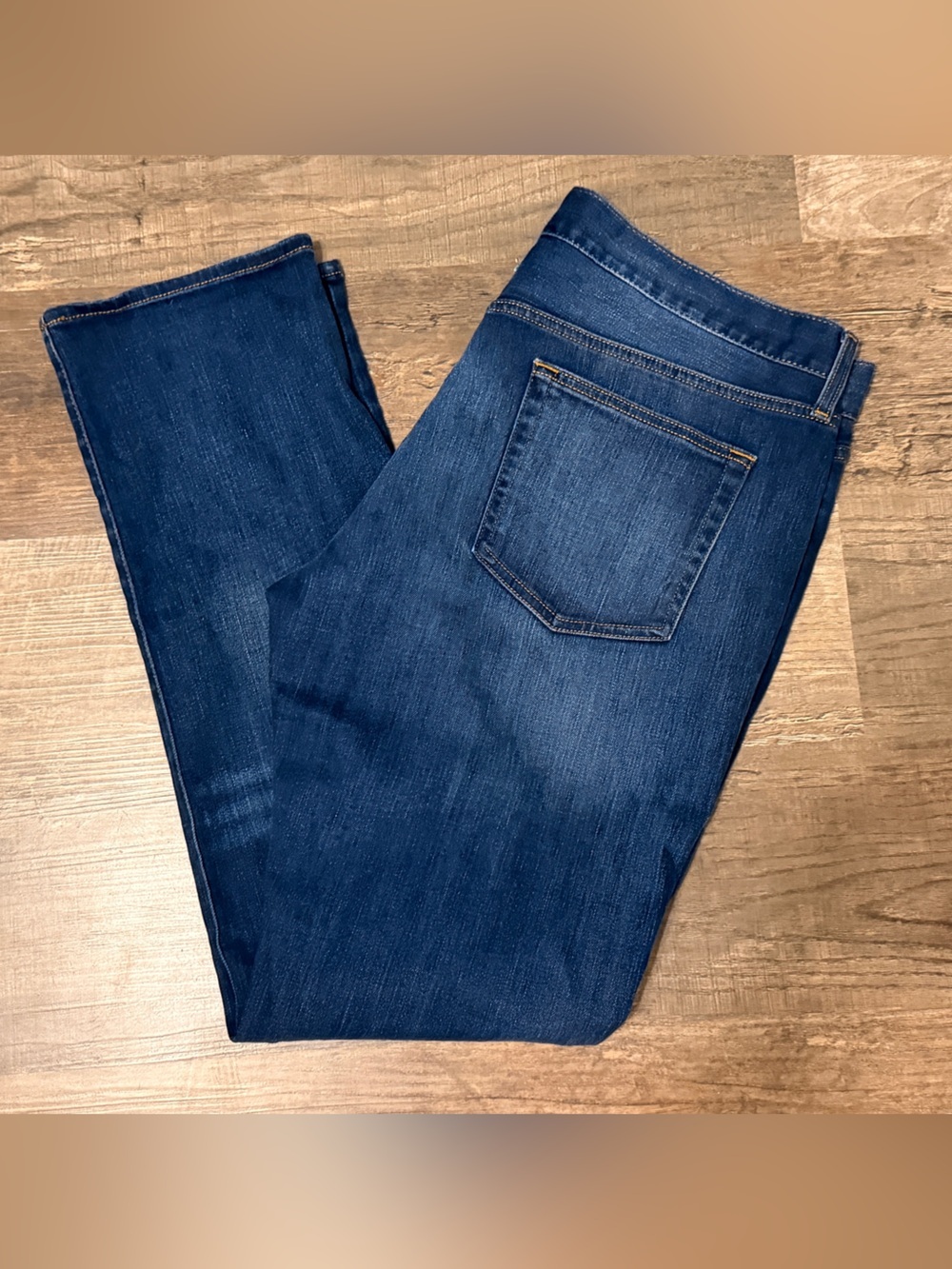 Daniel Cremieux Men's Classic Indigo Straight Jeans - Picture 2 of 7